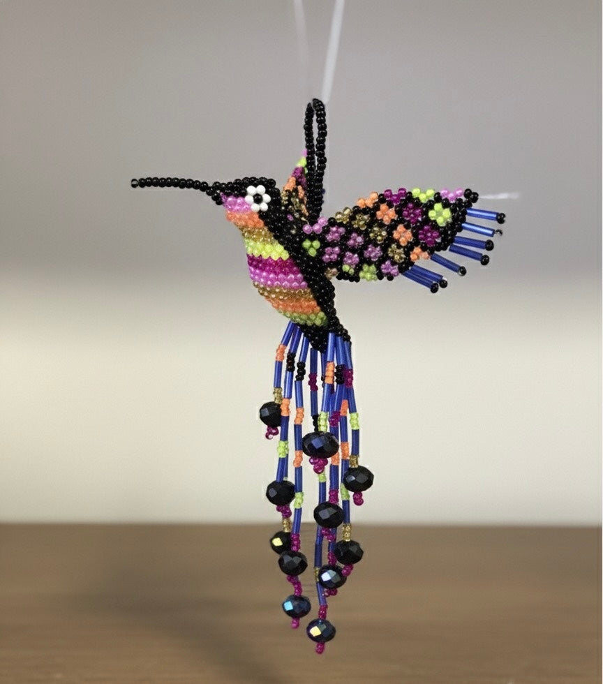 Colibri perlé noir et rose