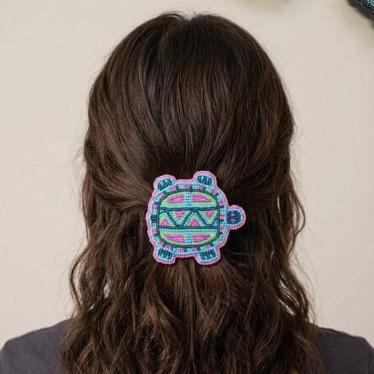 Beaded turtle Barrette Blue accent