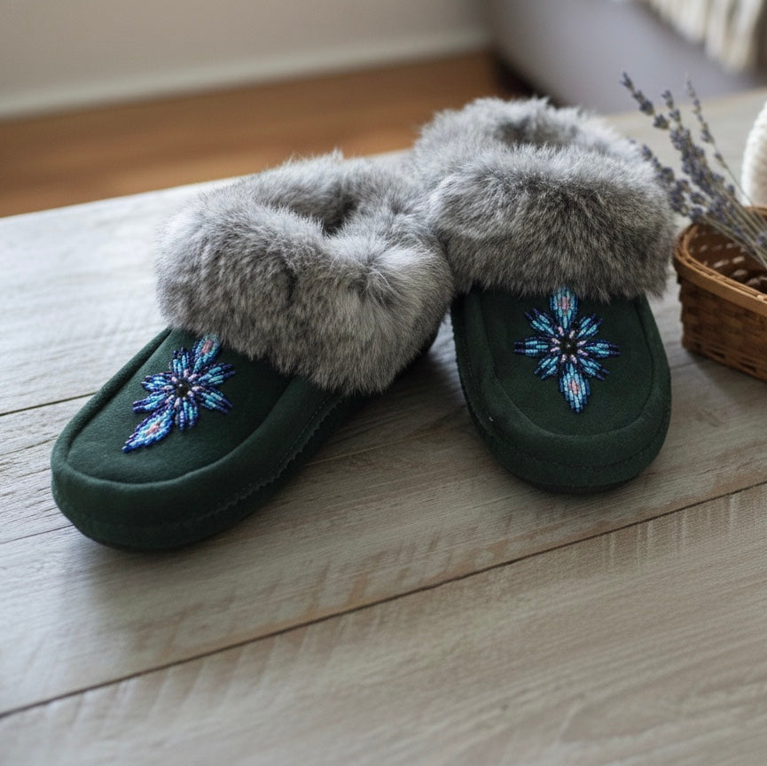 Moccasins Beaded (Size 7)