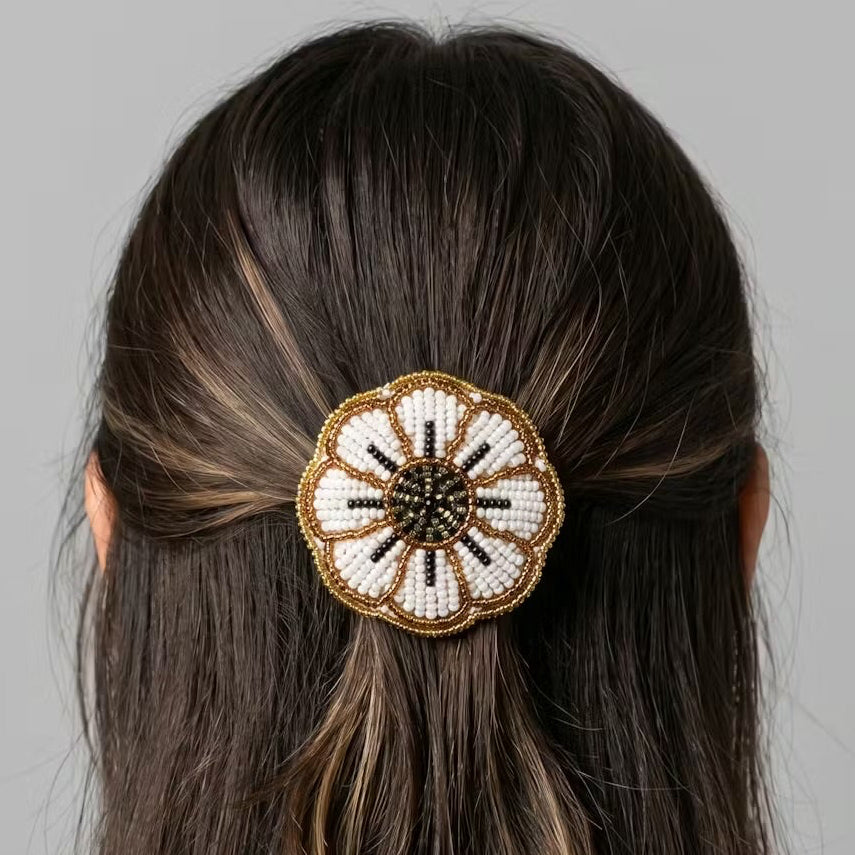 OLDTRIBES White Beaded Flower Barrette