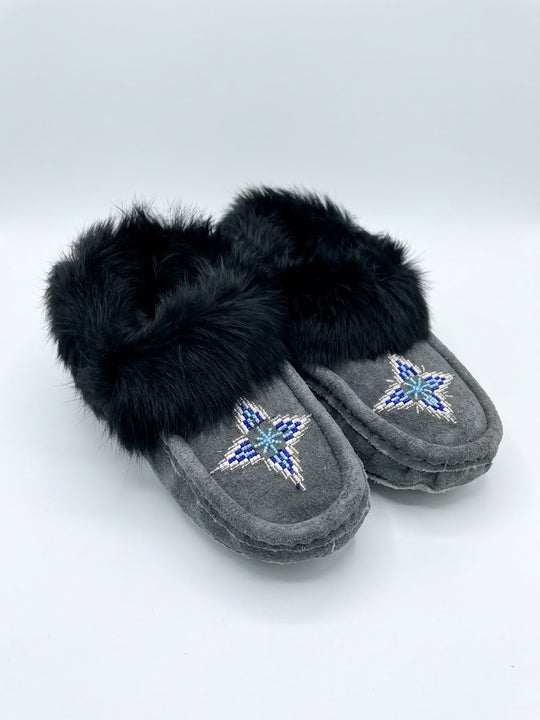 Moccasins Beaded (Size 7)
