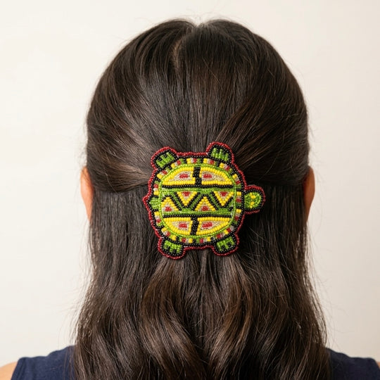 Beaded turtle Barrette Green accent