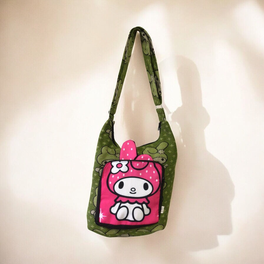 Green Sanrio kitty Crossbody bag