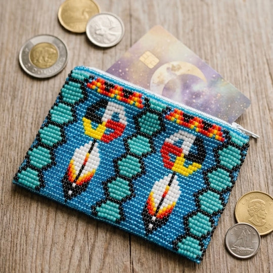 OLDTRIBES™ Feather with Dreamcatcher Beaded coin purse