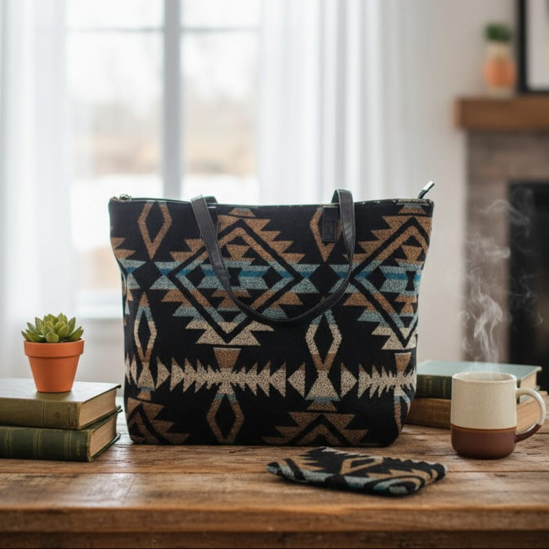 Sac fourre-tout noir et marron